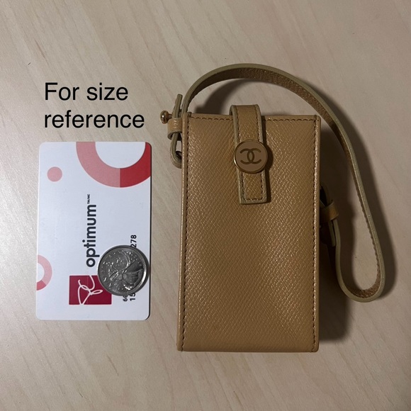 Chanel | Authentic Vintage Leather Phone Holder - Picture 7 of 7